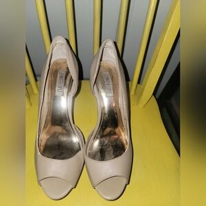 Jennifer Lopez Women's Beige Peep Toe Heels